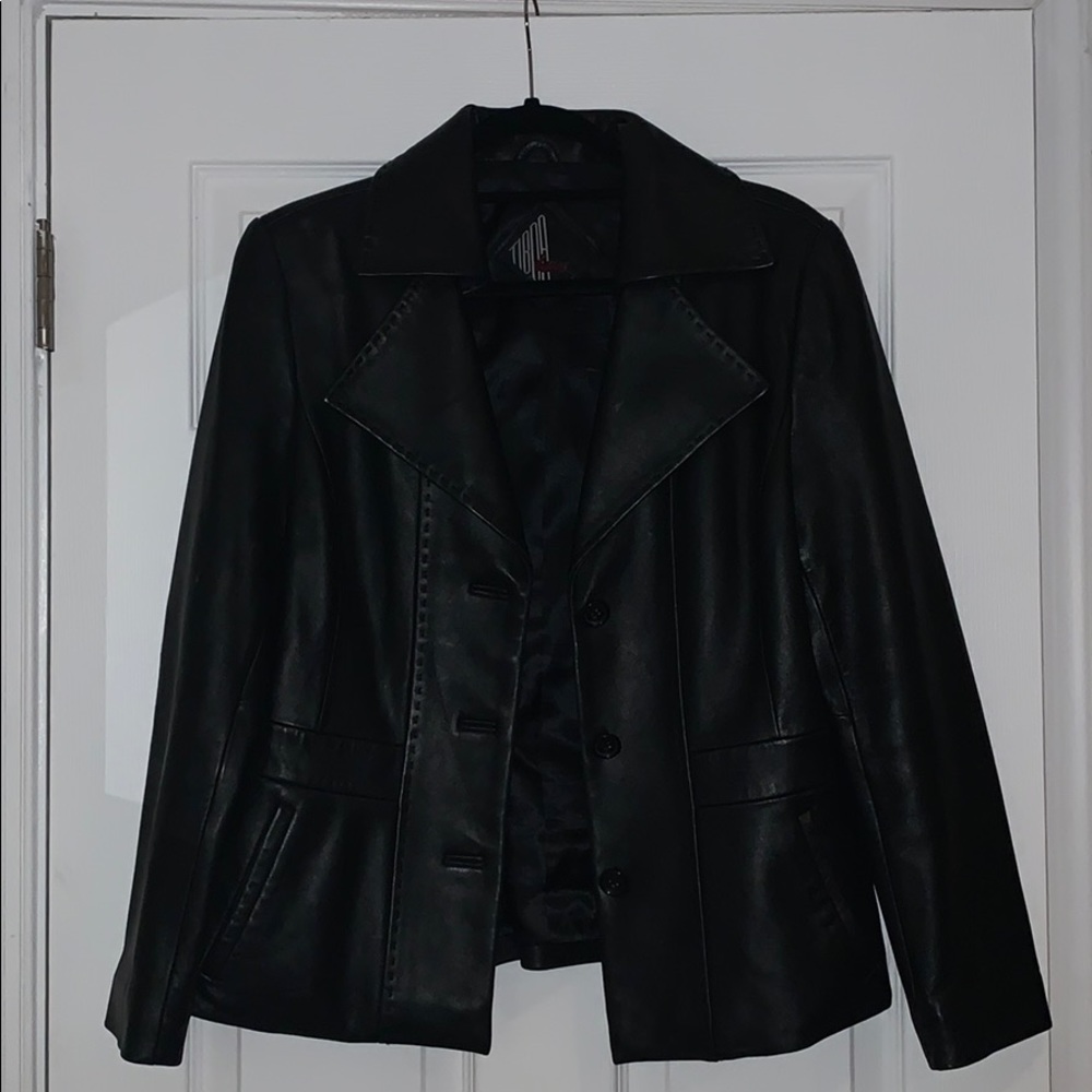 Women’s leather jacket
